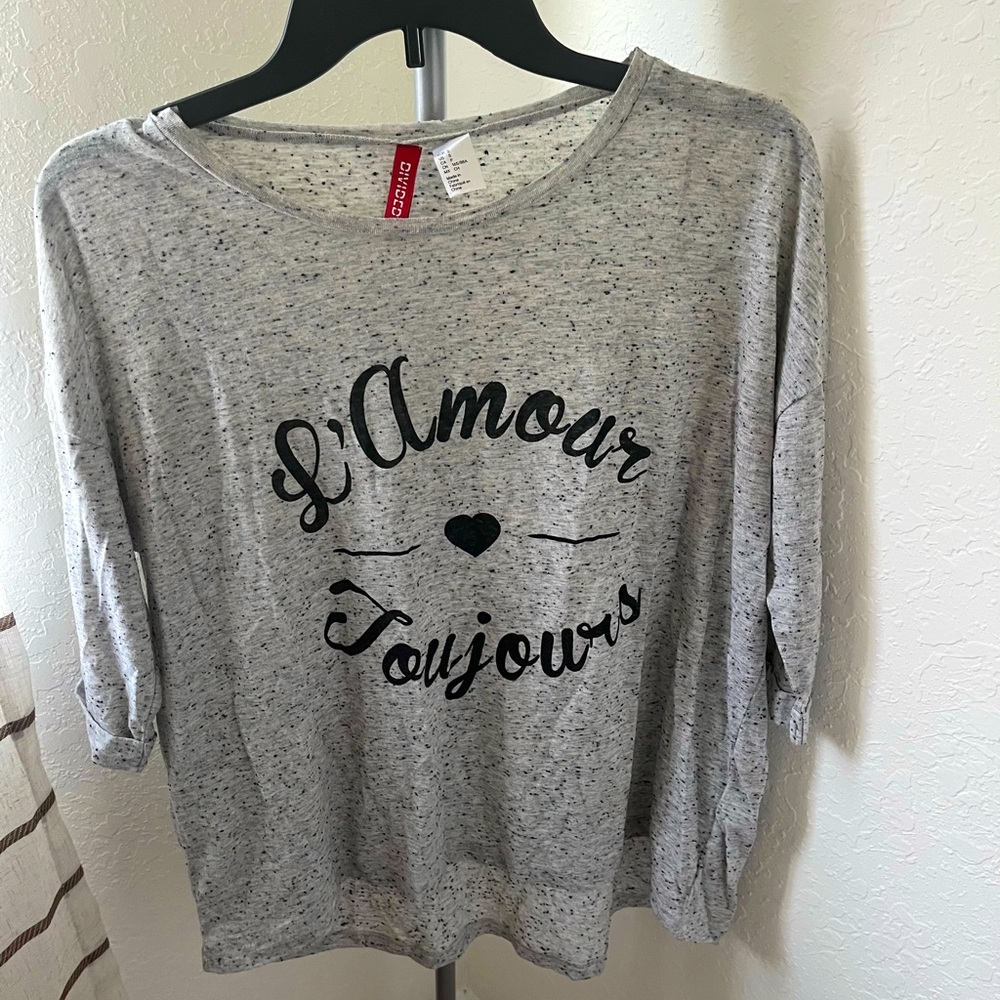 H & M Divided Graphic Tunic Top